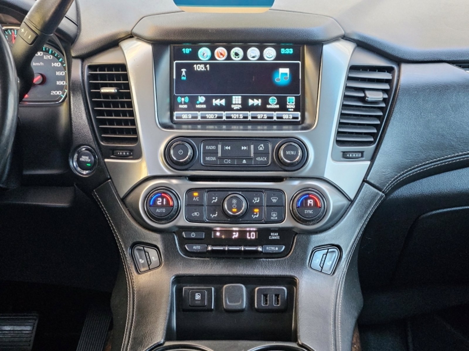 Chevrolet TAHOE 5.3 LT AT 4X4 2018 - Imagen 11 de 18