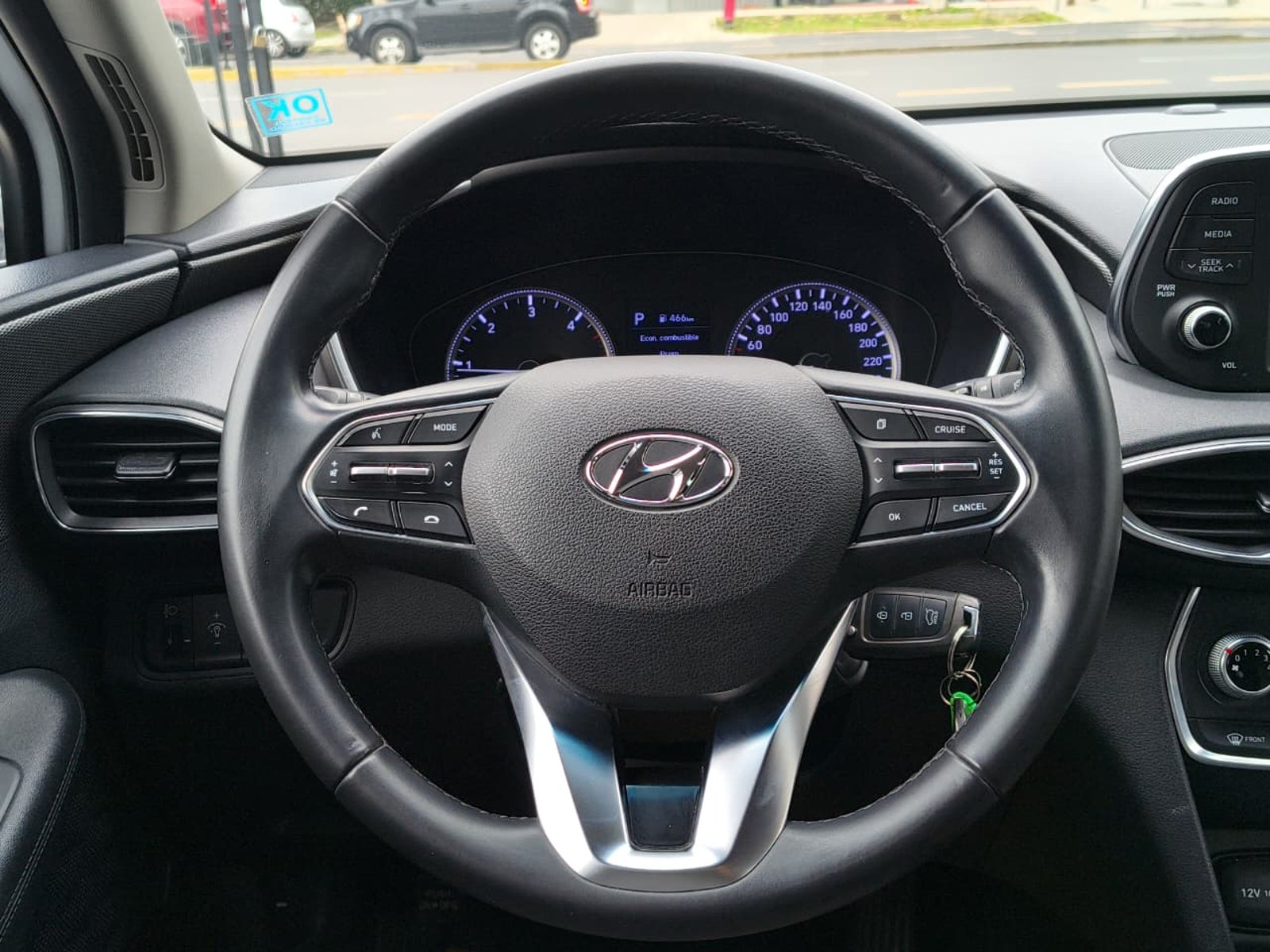 Hyundai Santa Fe 2019 - Imagen 12 de 20