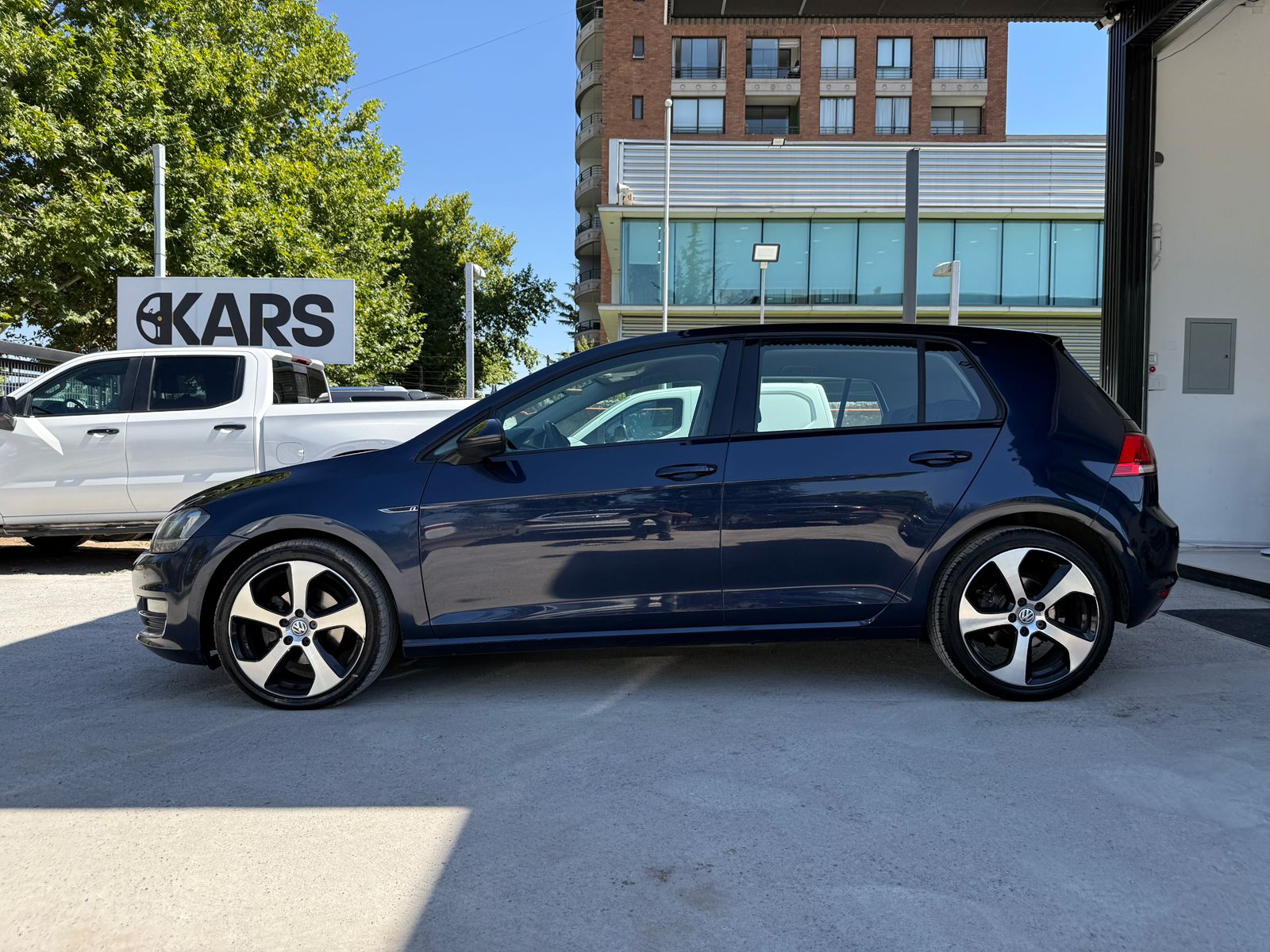 VOLKSWAGEN Golf 2017 - Imagen 8 de 20