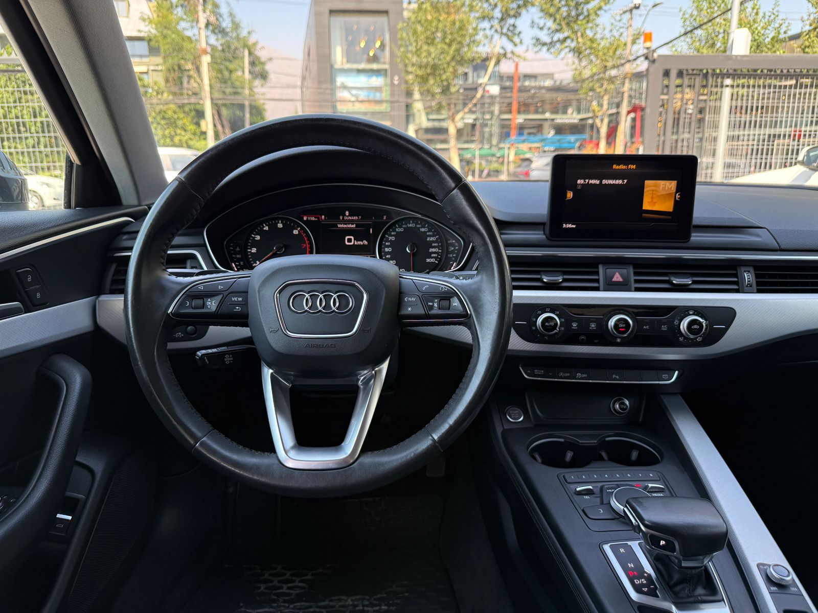 AUDI A4 2018 - Imagen 14 de 20