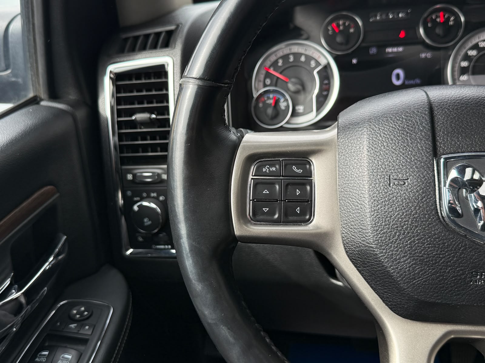 RAM 1500 2018 - Imagen 13 de 20