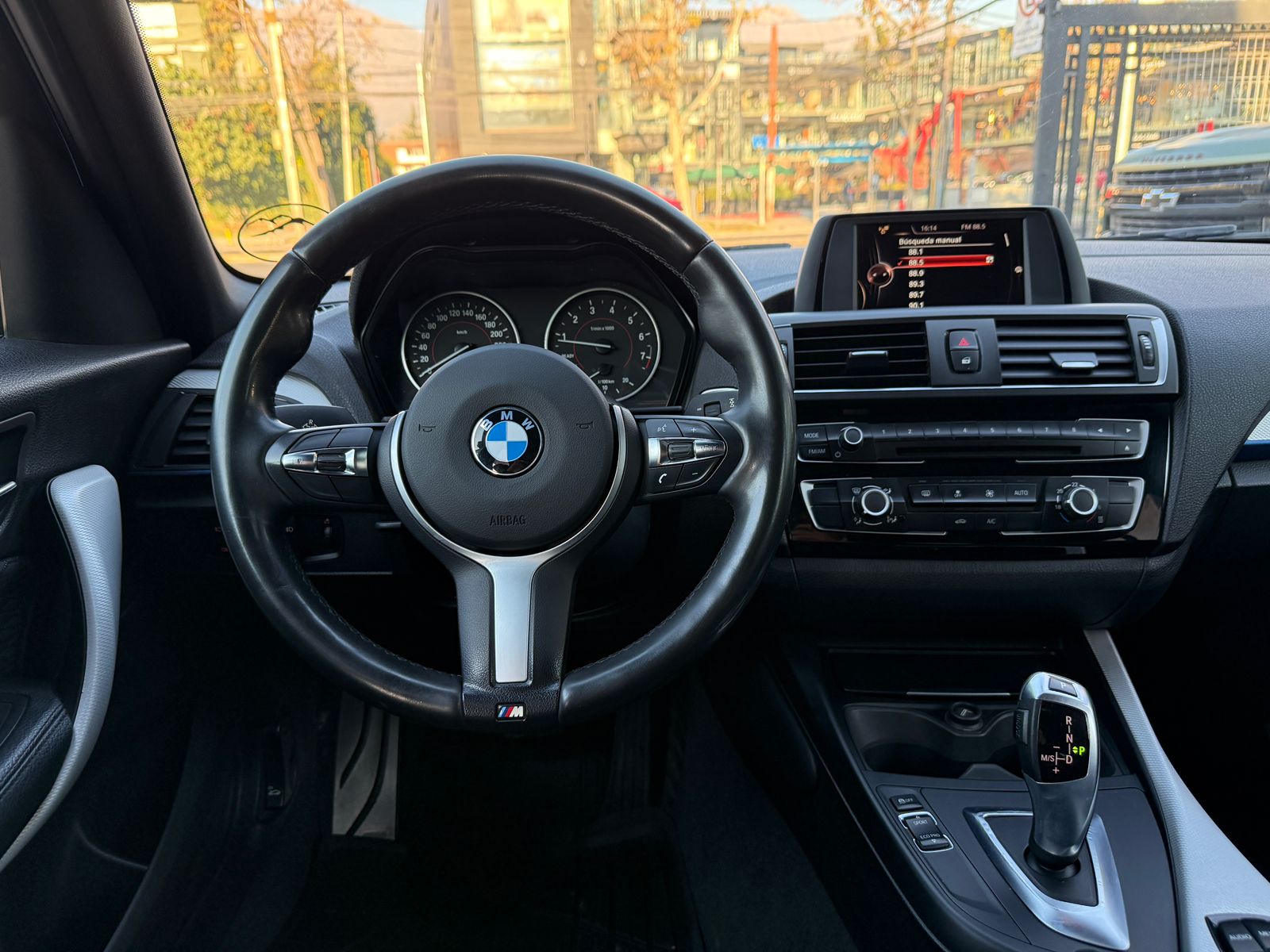 BMW 120 2016 - Imagen 13 de 20