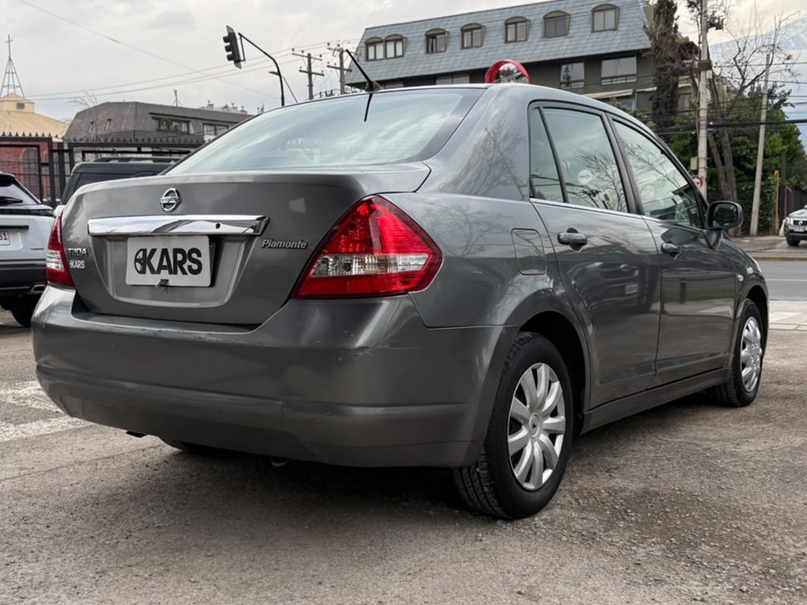 Nissan Tiida 2007 - Imagen 5 de 20