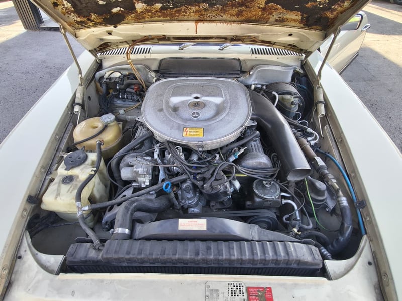 Mercedes-Benz 380 SL 1983 - Imagen 10 de 19