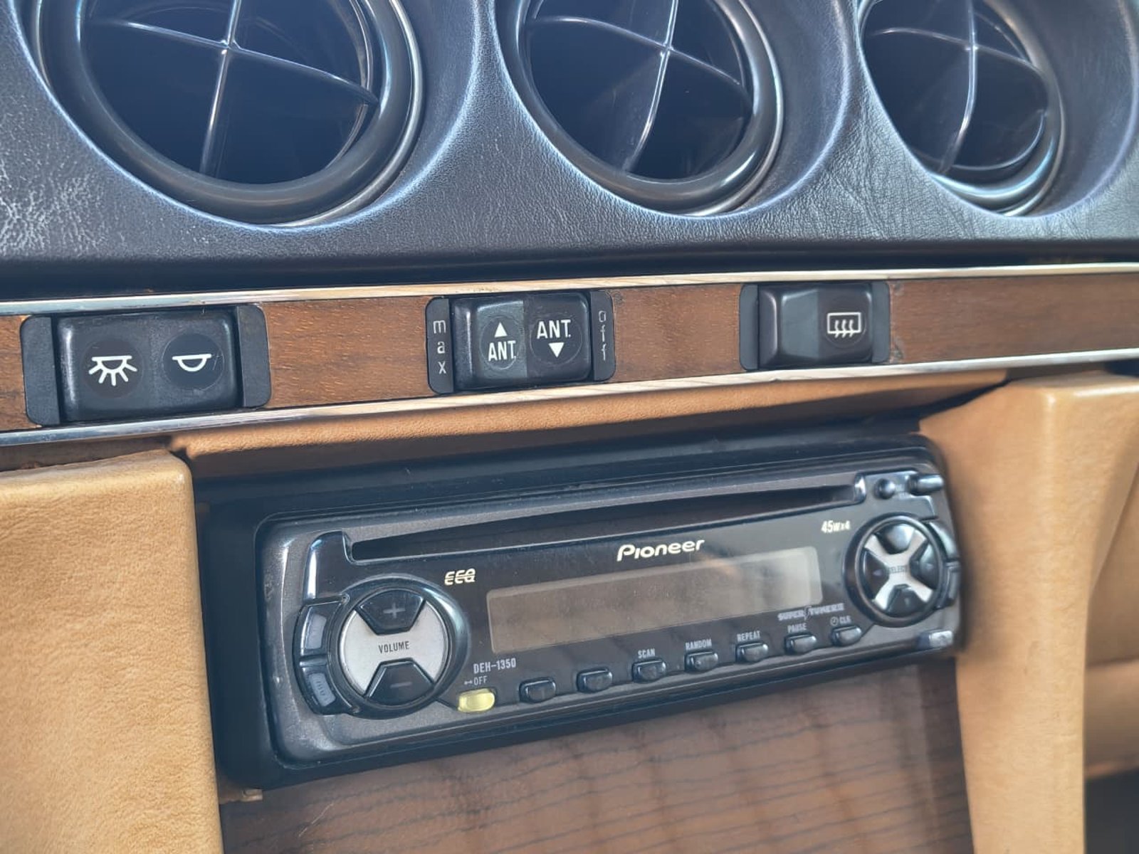 MERCEDES-BENZ 380 SL 1983 - Imagen 15 de 19