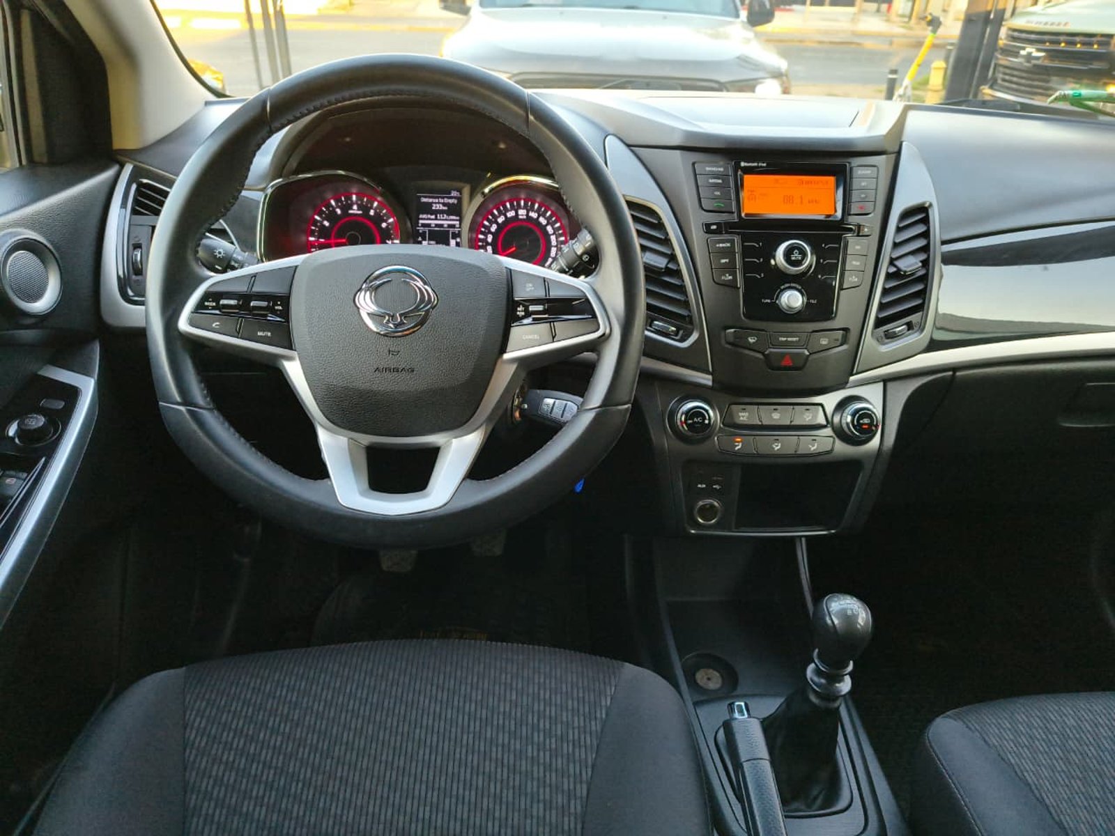 SSANGYONG Korando 2019 - Imagen 13 de 20
