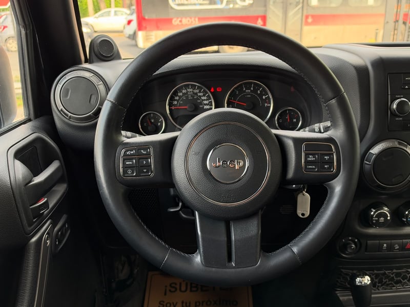 Jeep Wrangler Sport 2014 - Imagen 11 de 20