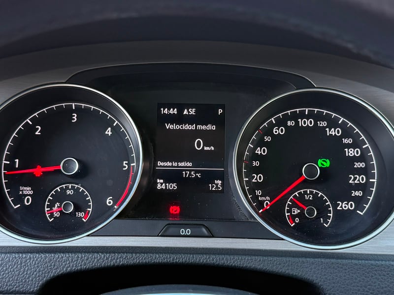 Volkswagen Golf 2017 - Imagen 11 de 20