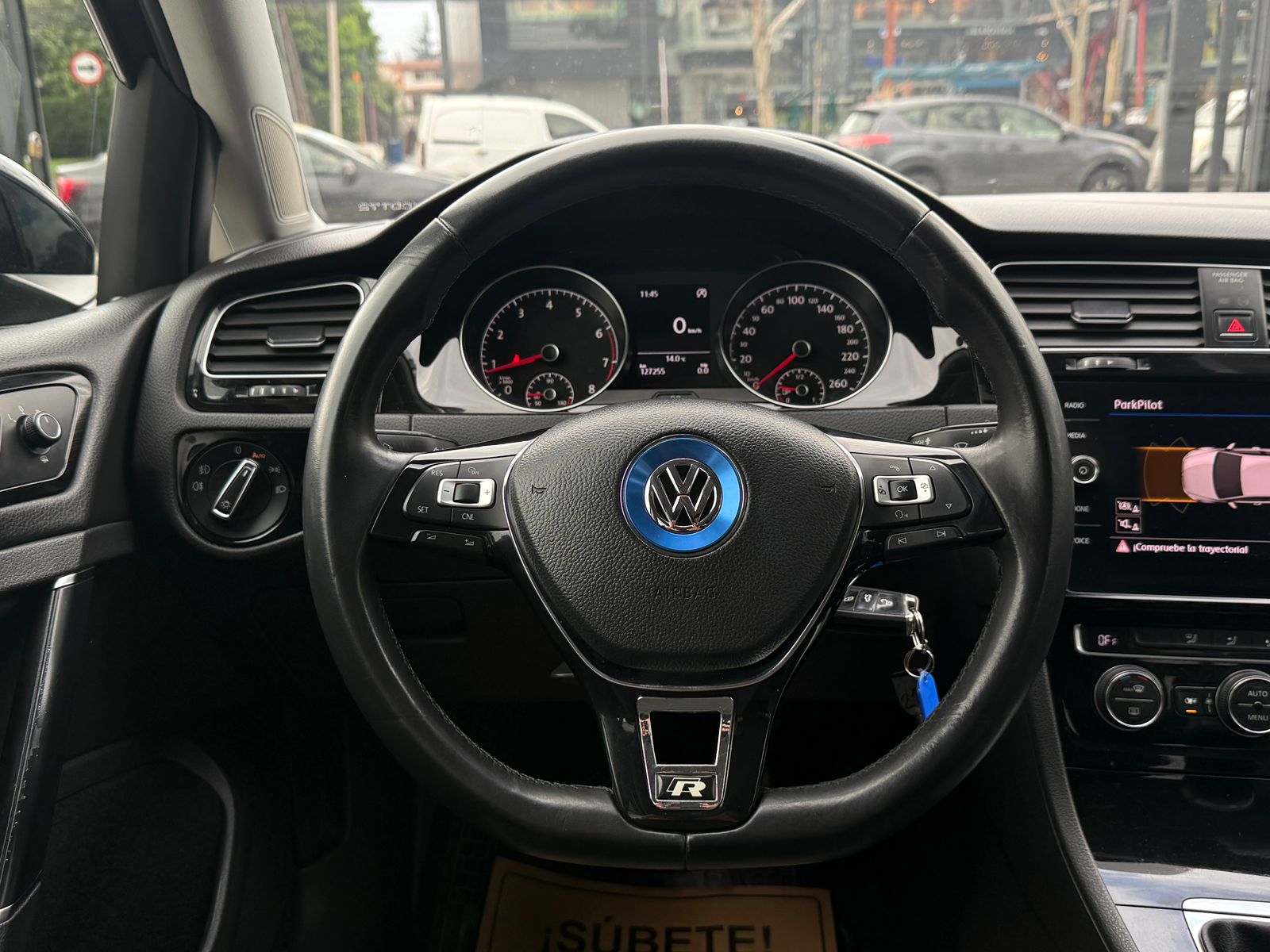 Volkswagen Golf 2018 - Imagen 12 de 20