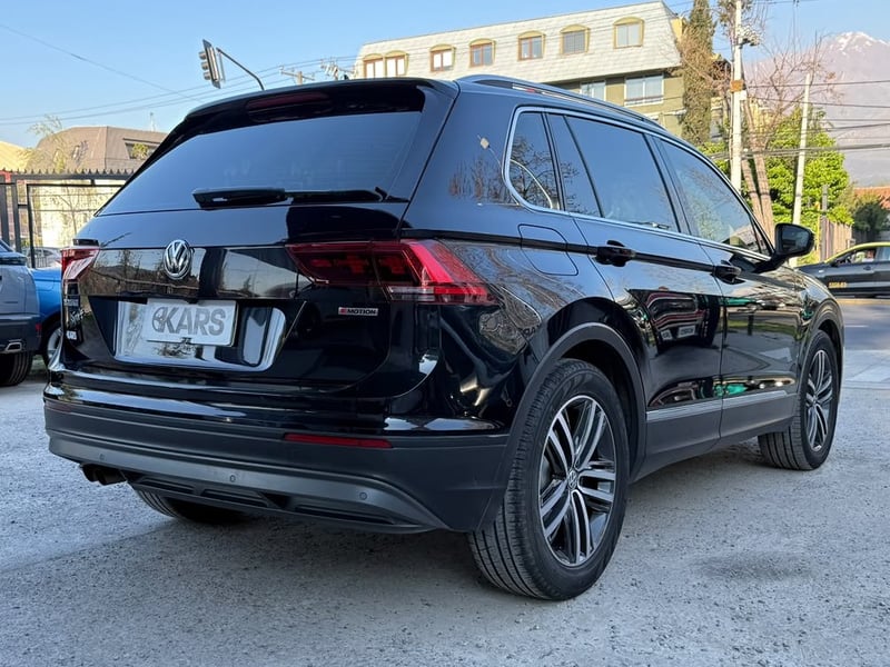 Volkswagen Tiguan Sport 2019 - Imagen 5 de 20