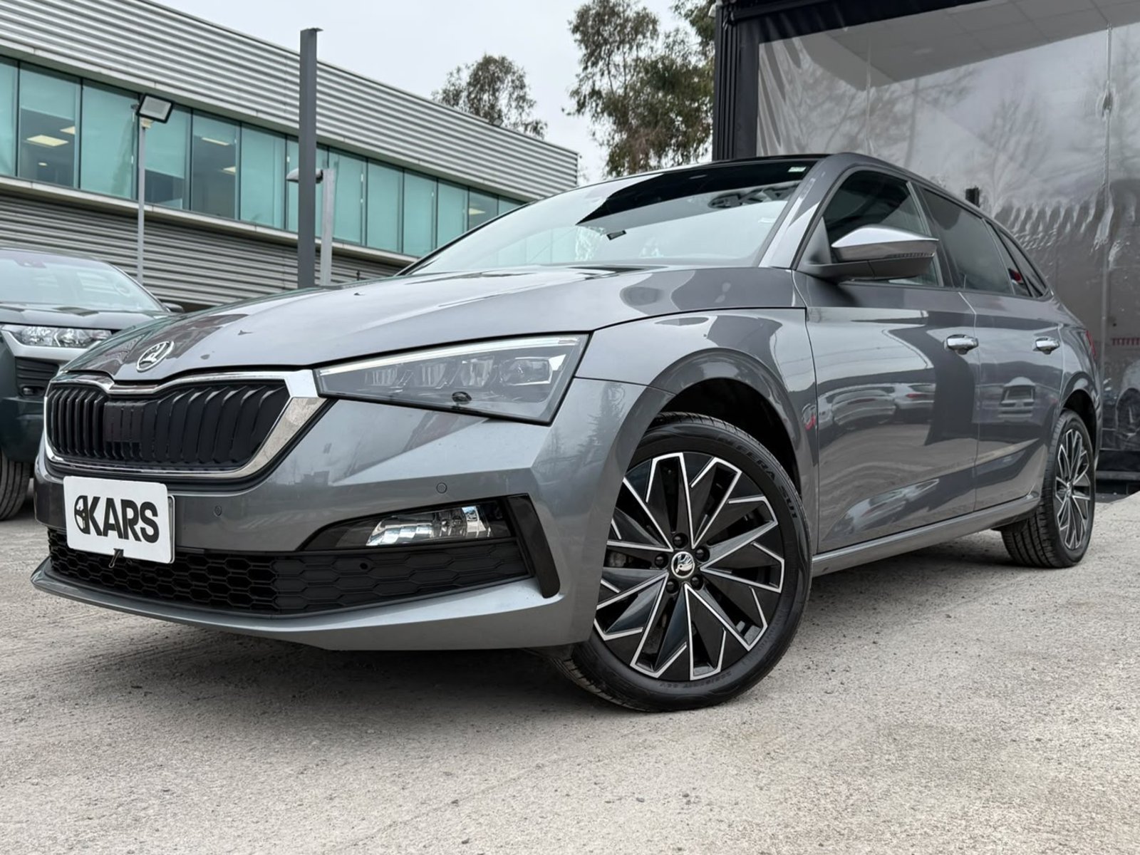 Skoda Scala 2024 - Foto 2 de 20