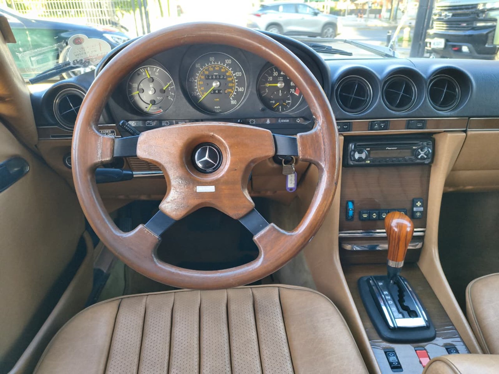 MERCEDES-BENZ 380 SL 1983 - Imagen 13 de 19