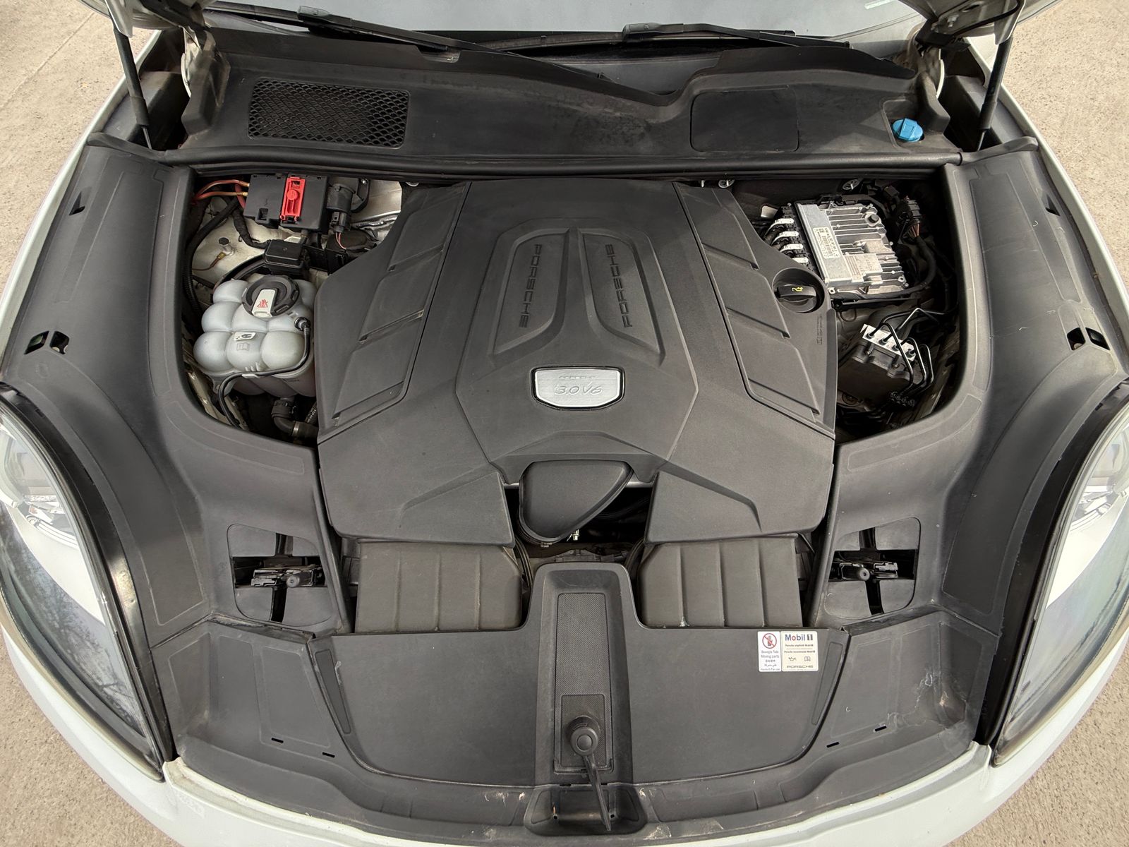 PORSCHE Cayenne 2018 - Imagen 11 de 20