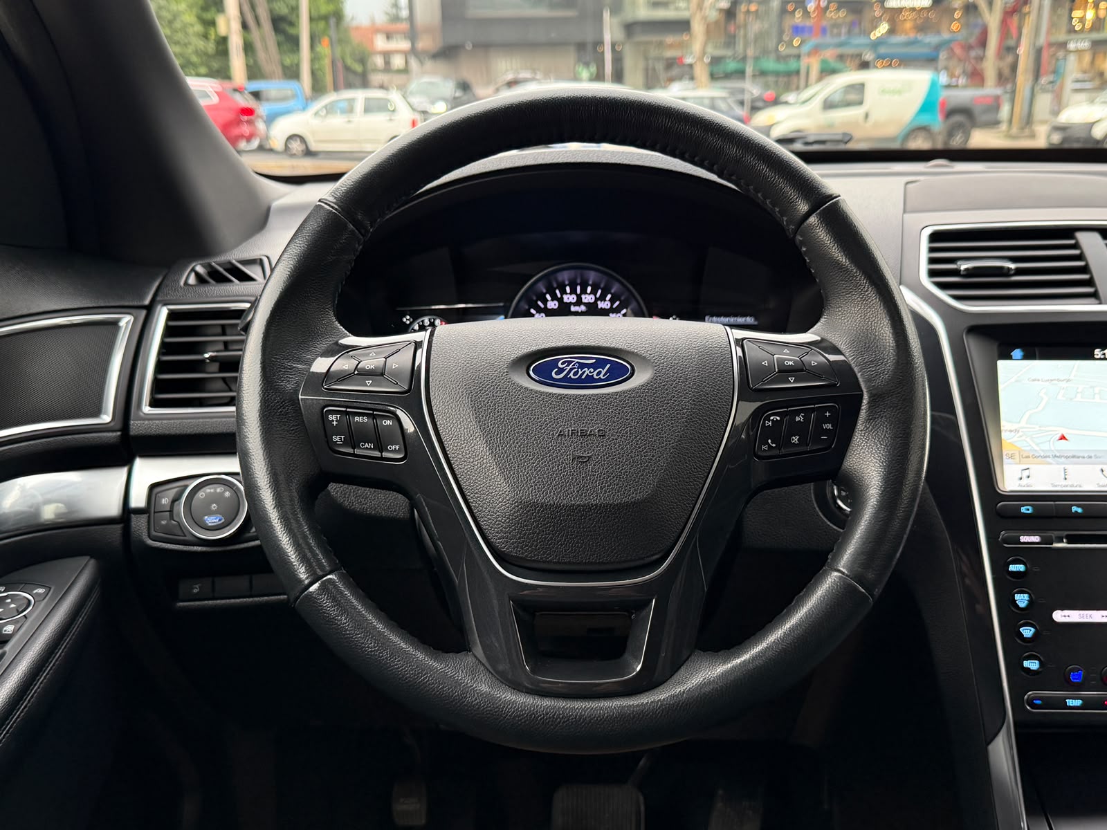 Ford Explorer 2019 - Imagen 14 de 20