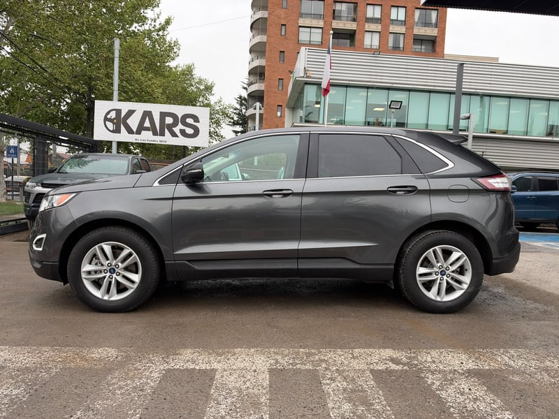 Ford Edge 2018 - Imagen 8 de 20