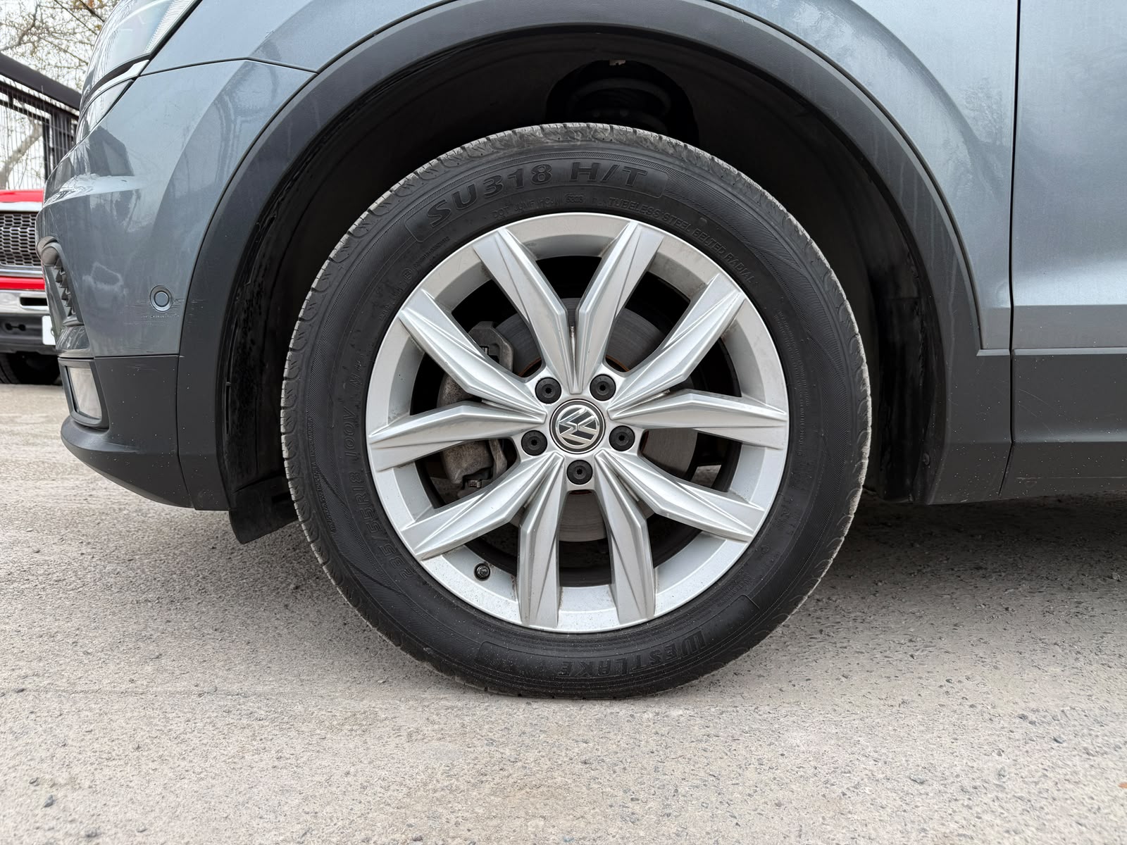 Volkswagen Tiguan 2018 - Imagen 9 de 20