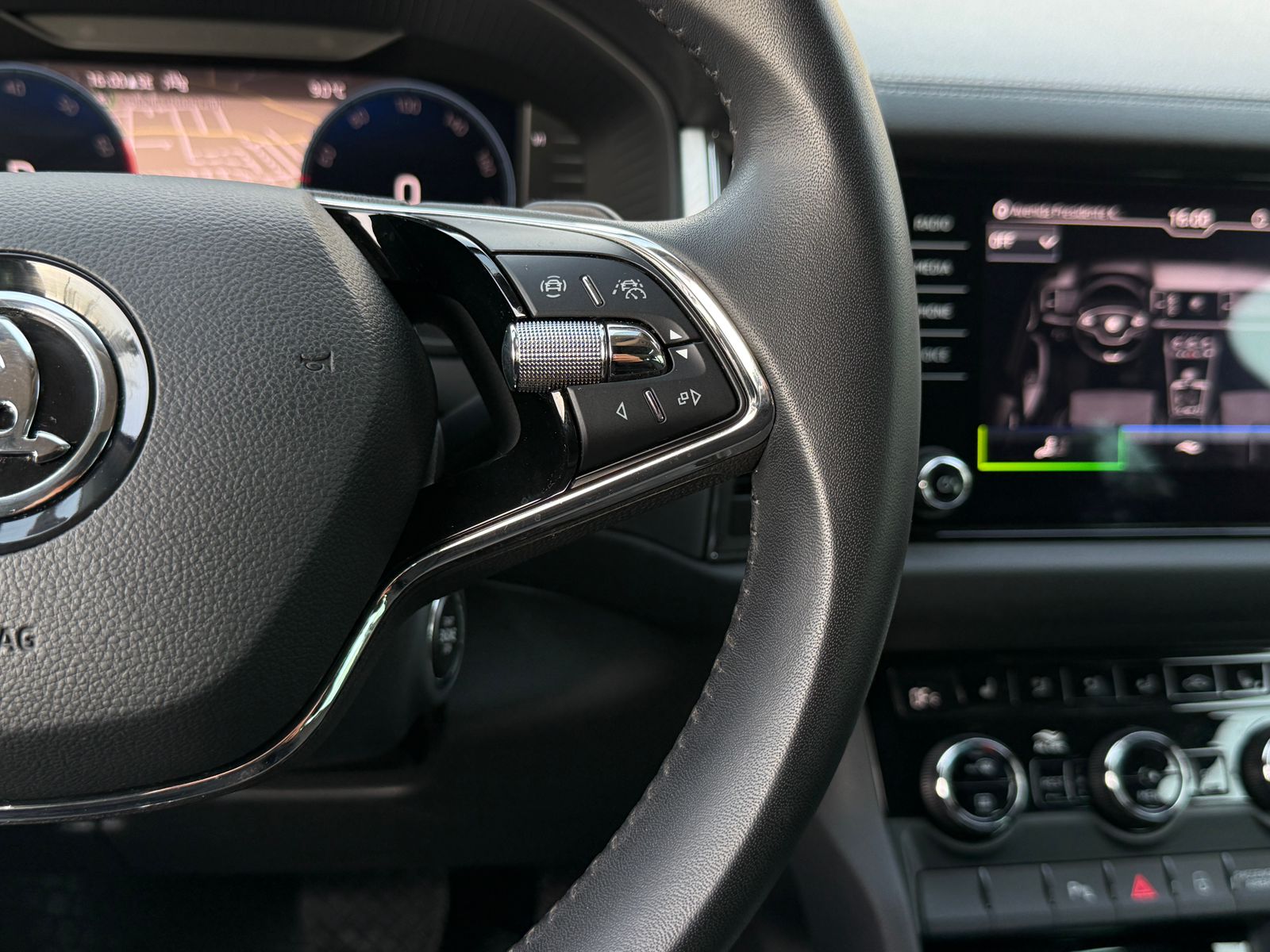 SKODA Kodiak 2025 - Imagen 16 de 20
