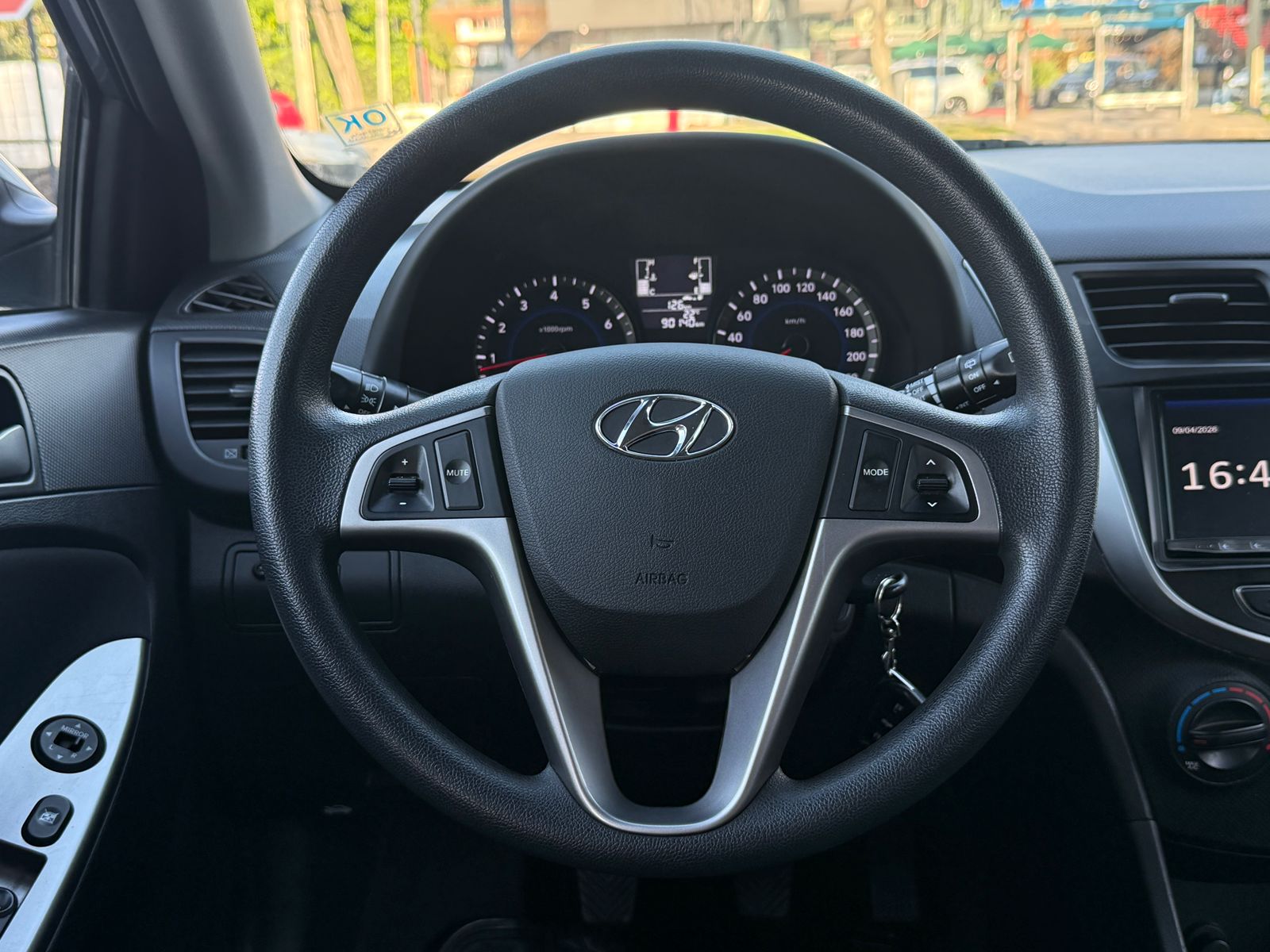 Hyundai Accent 2018 - Imagen 11 de 20