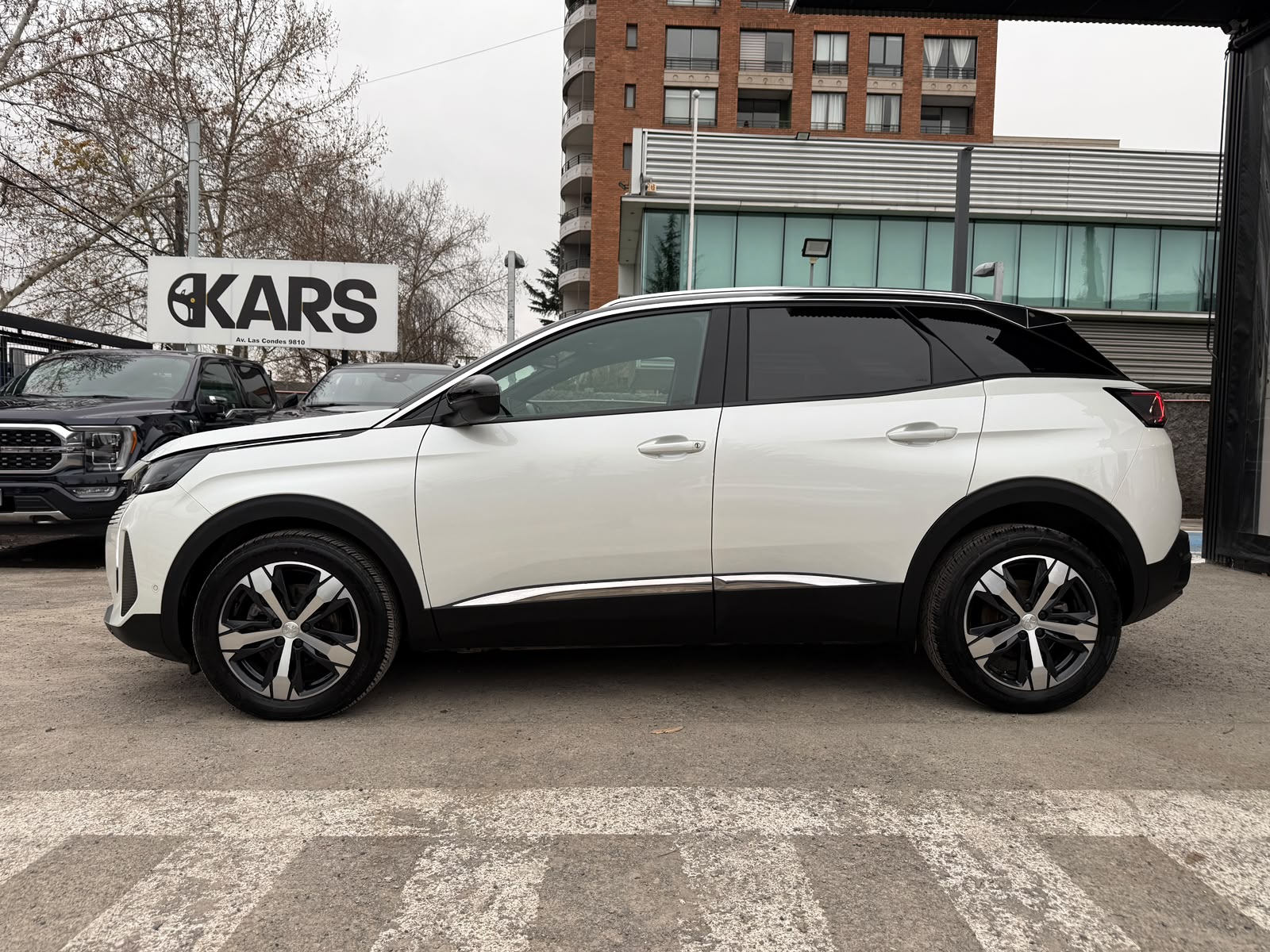 Peugeot 3008 2024 - Imagen 8 de 20