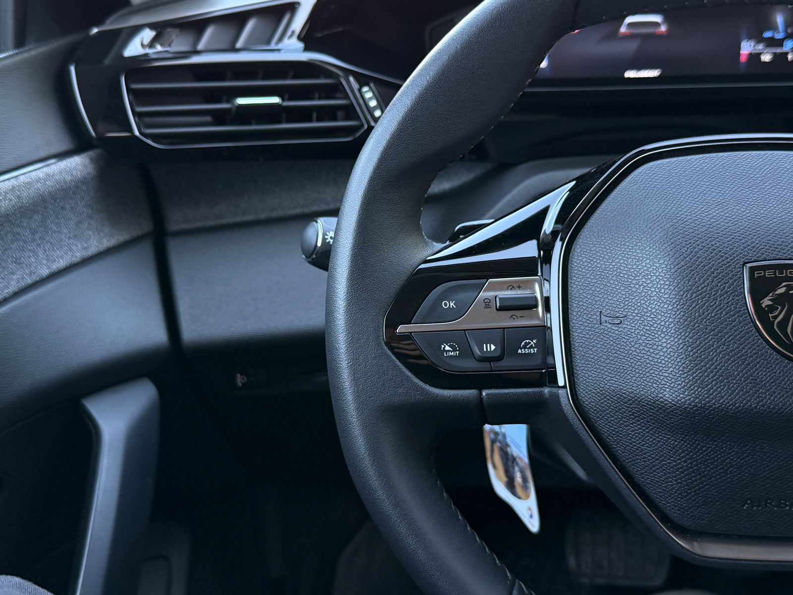 PEUGEOT 308 2024 - Imagen 14 de 20