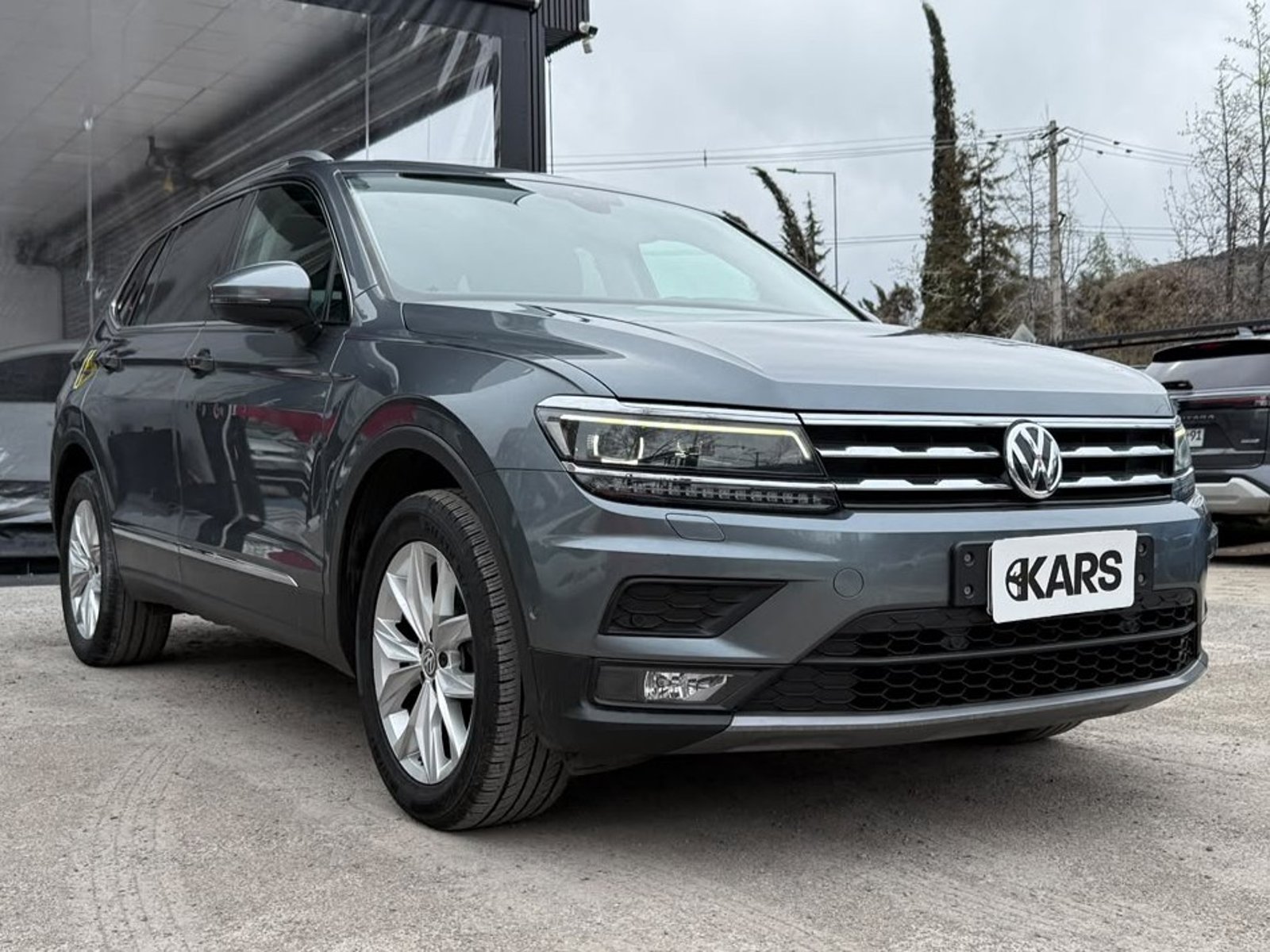 Volkswagen Tiguan 2018 - Imagen 3 de 20