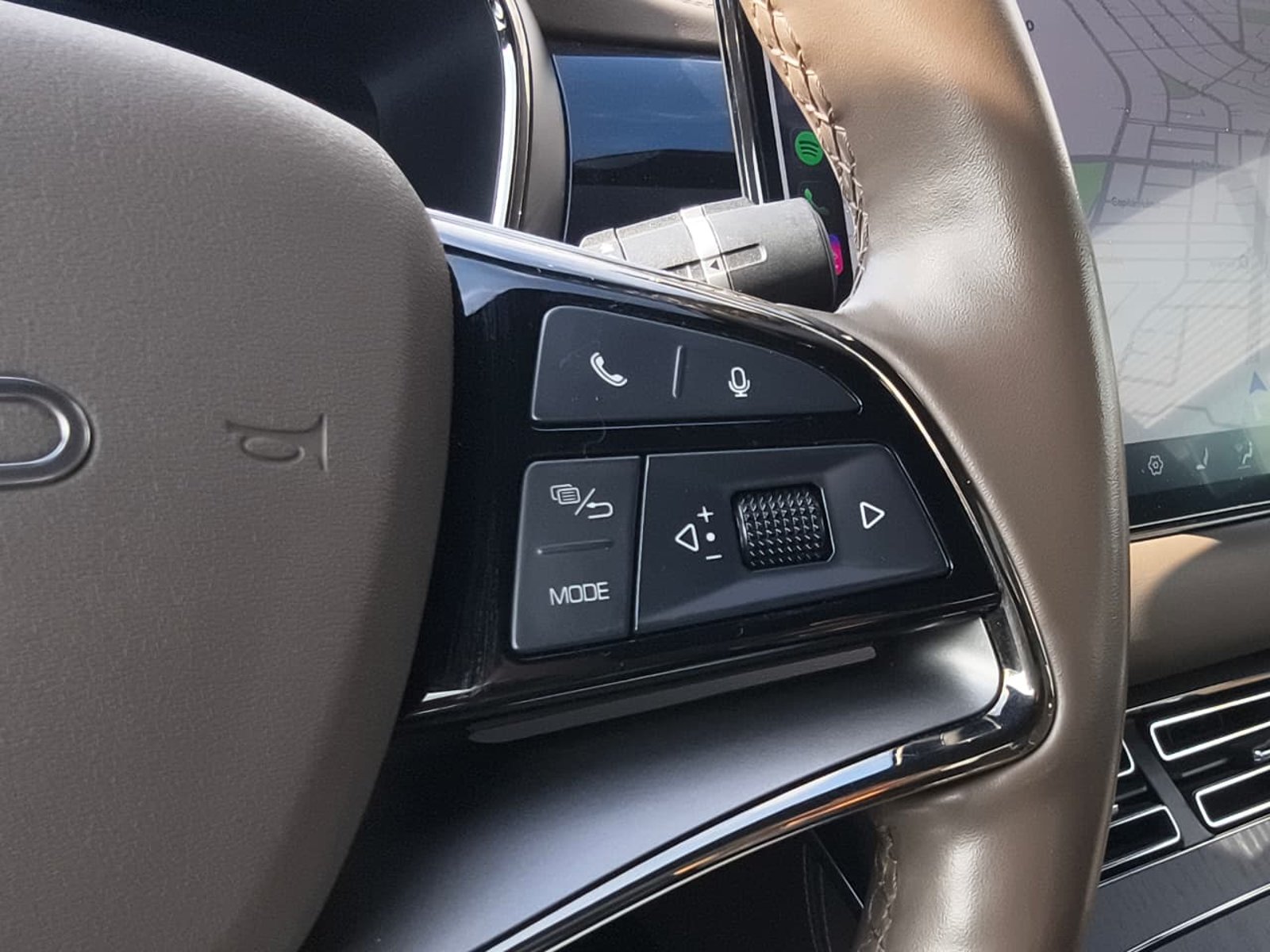 BYD Han EV 2023 - Imagen 15 de 20