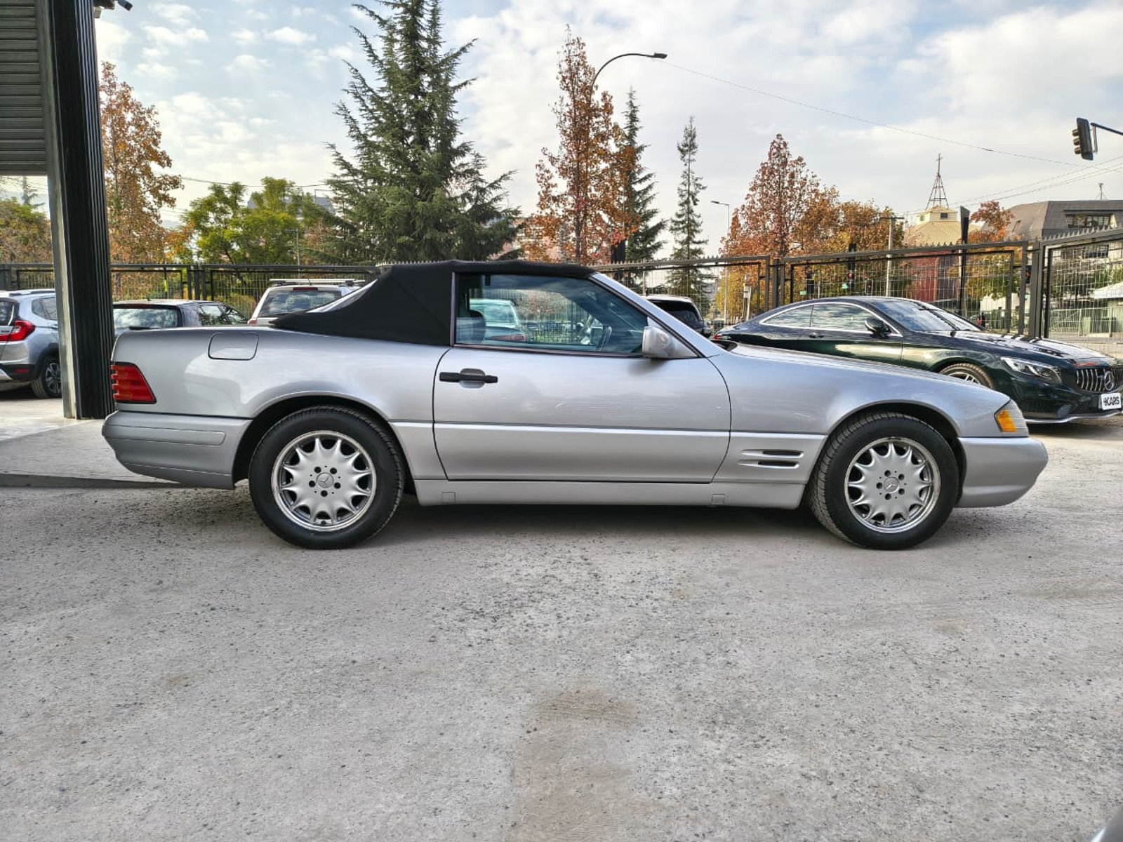 Mercedes-Benz SL 500 1996 - Foto 4 de 20