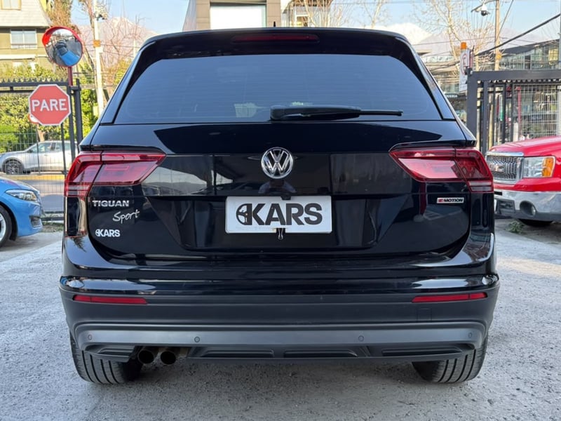 Volkswagen Tiguan Sport 2019 - Imagen 6 de 20
