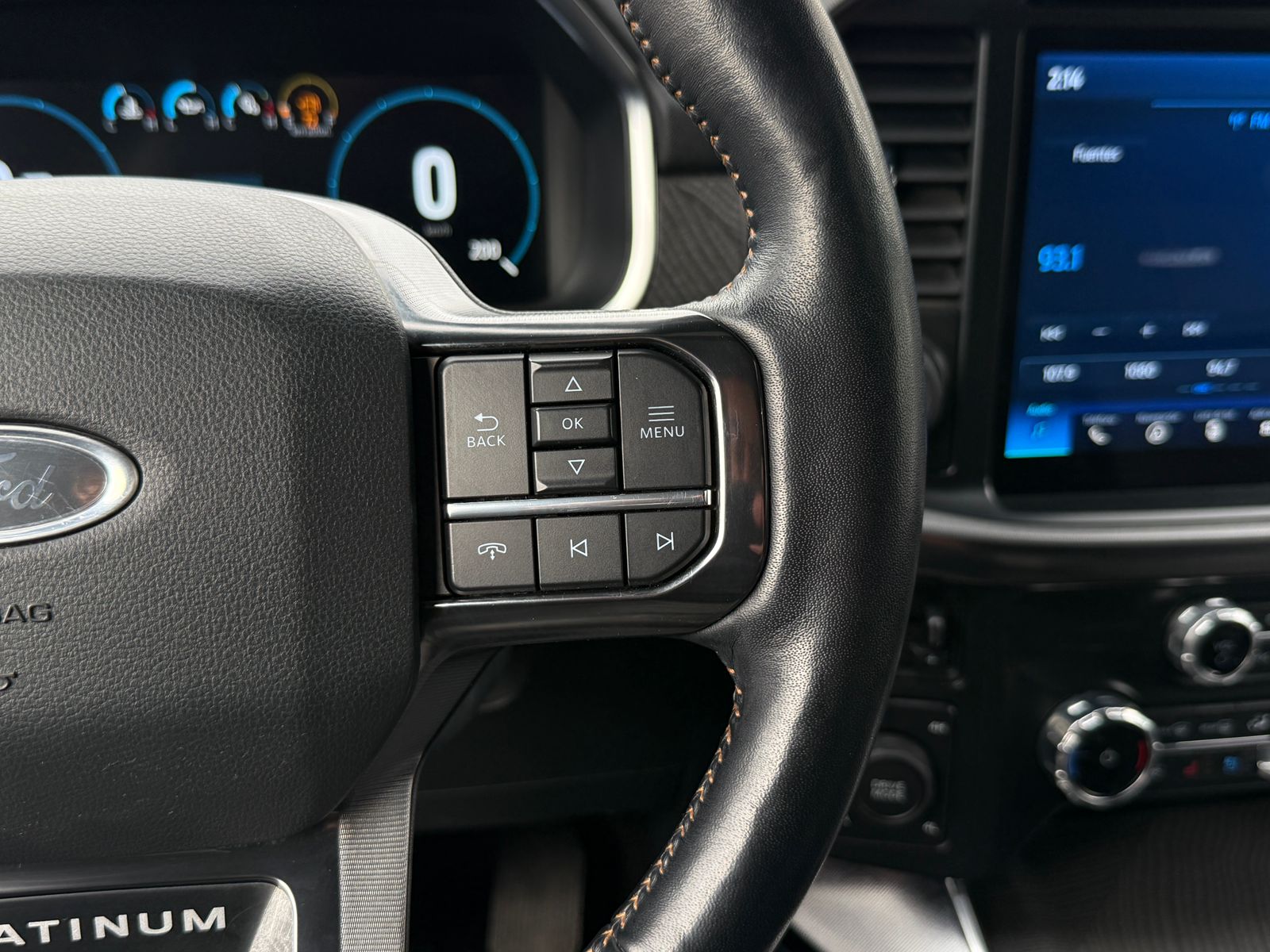 FORD F150 2023 - Imagen 17 de 20
