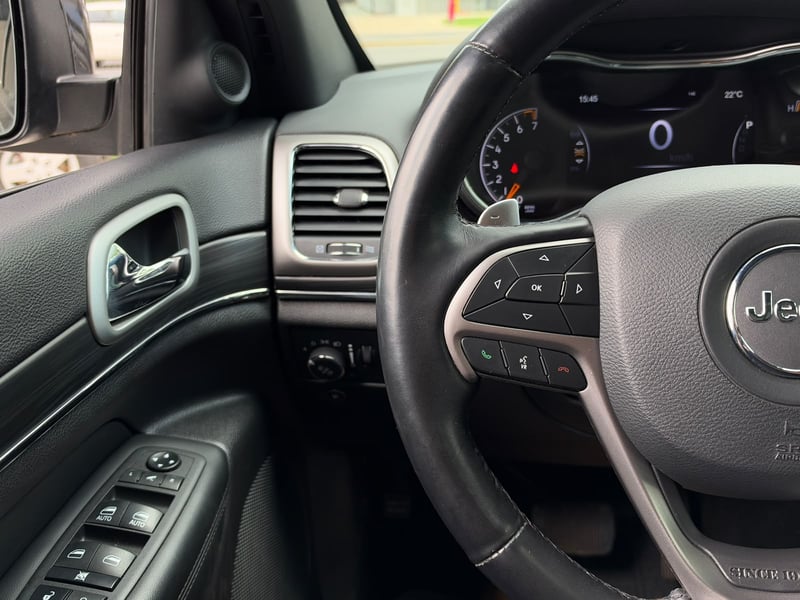 Jeep Grand Cherokee 2022 - Imagen 14 de 20