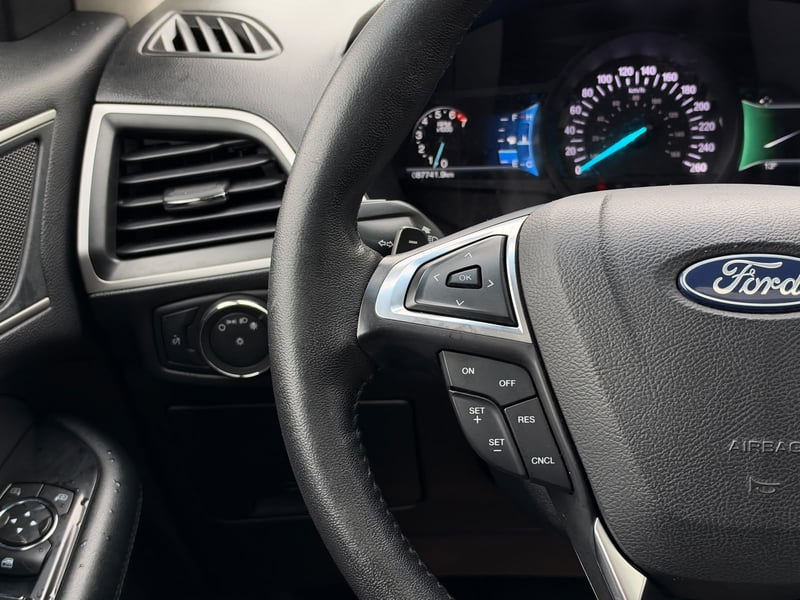 Ford Edge 2018 - Imagen 15 de 20