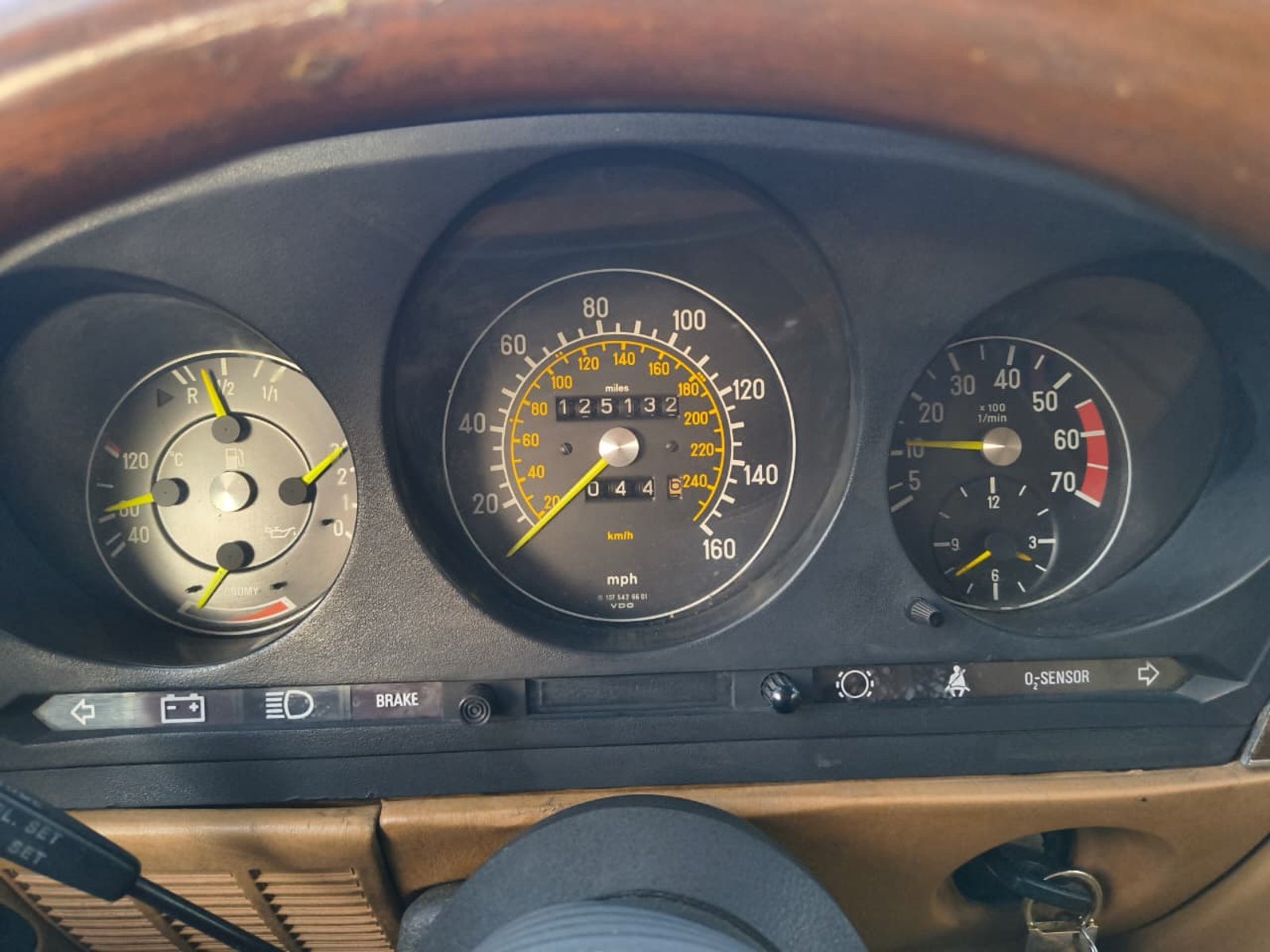 MERCEDES-BENZ 380 SL 1983 - Imagen 11 de 19