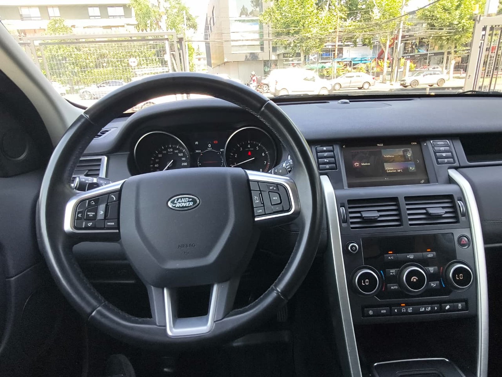 LAND ROVER Discovery Sport 2019 - Imagen 13 de 20
