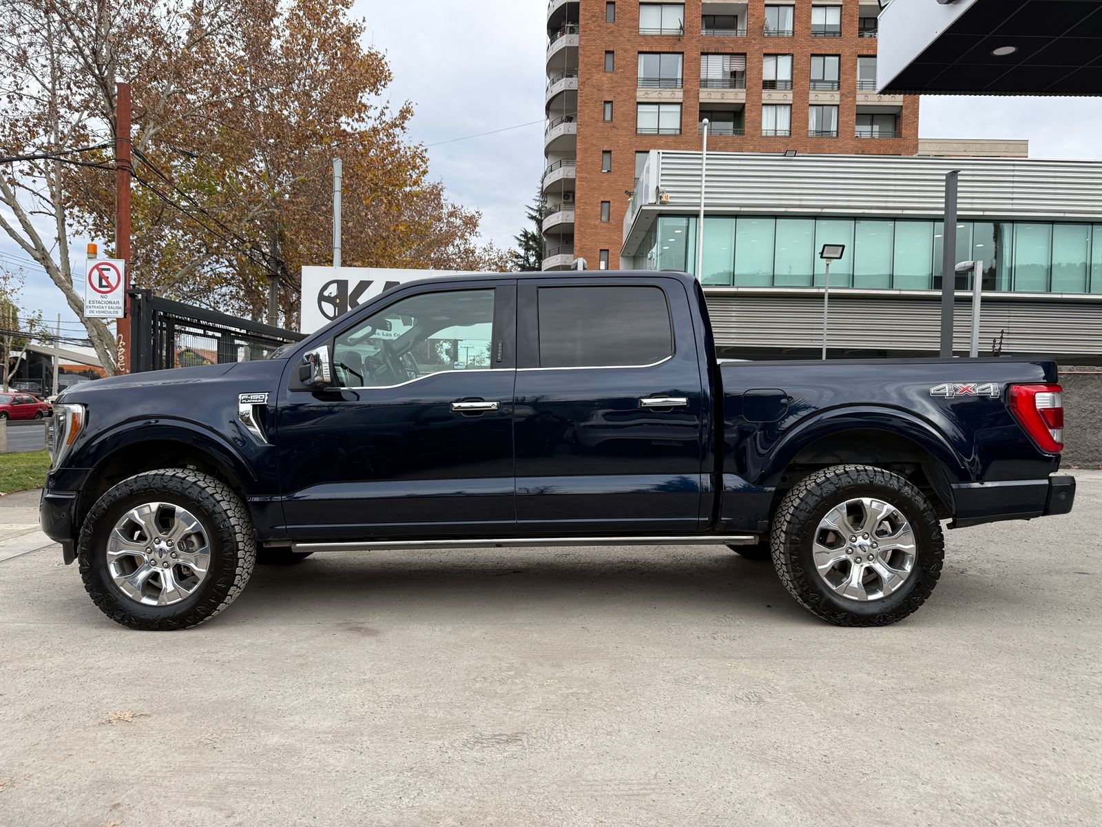FORD F150 2023 - Imagen 8 de 20