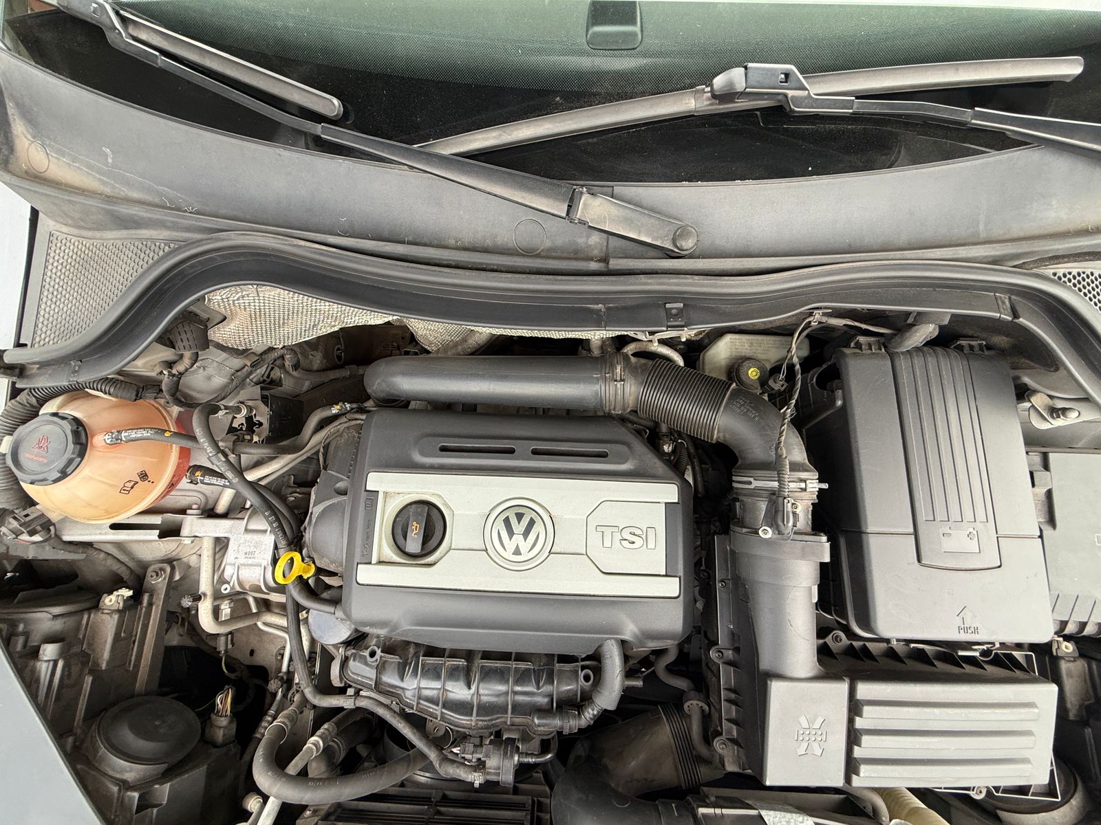 VOLKSWAGEN Tiguan 2014 - Imagen 10 de 20