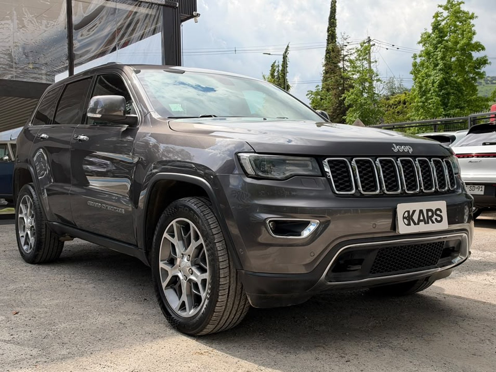 Jeep Grand Cherokee 2022 - Foto 3 de 20