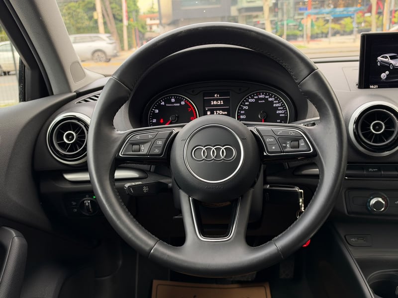 Audi A3 2017 - Imagen 12 de 20