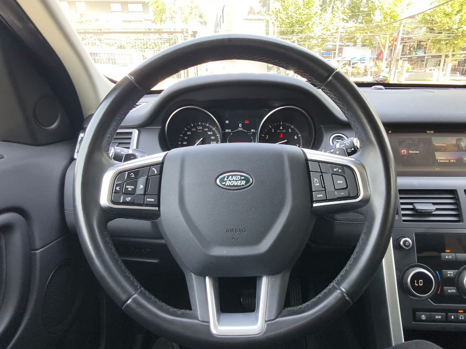 LAND ROVER Discovery Sport 2019 - Imagen 12 de 20