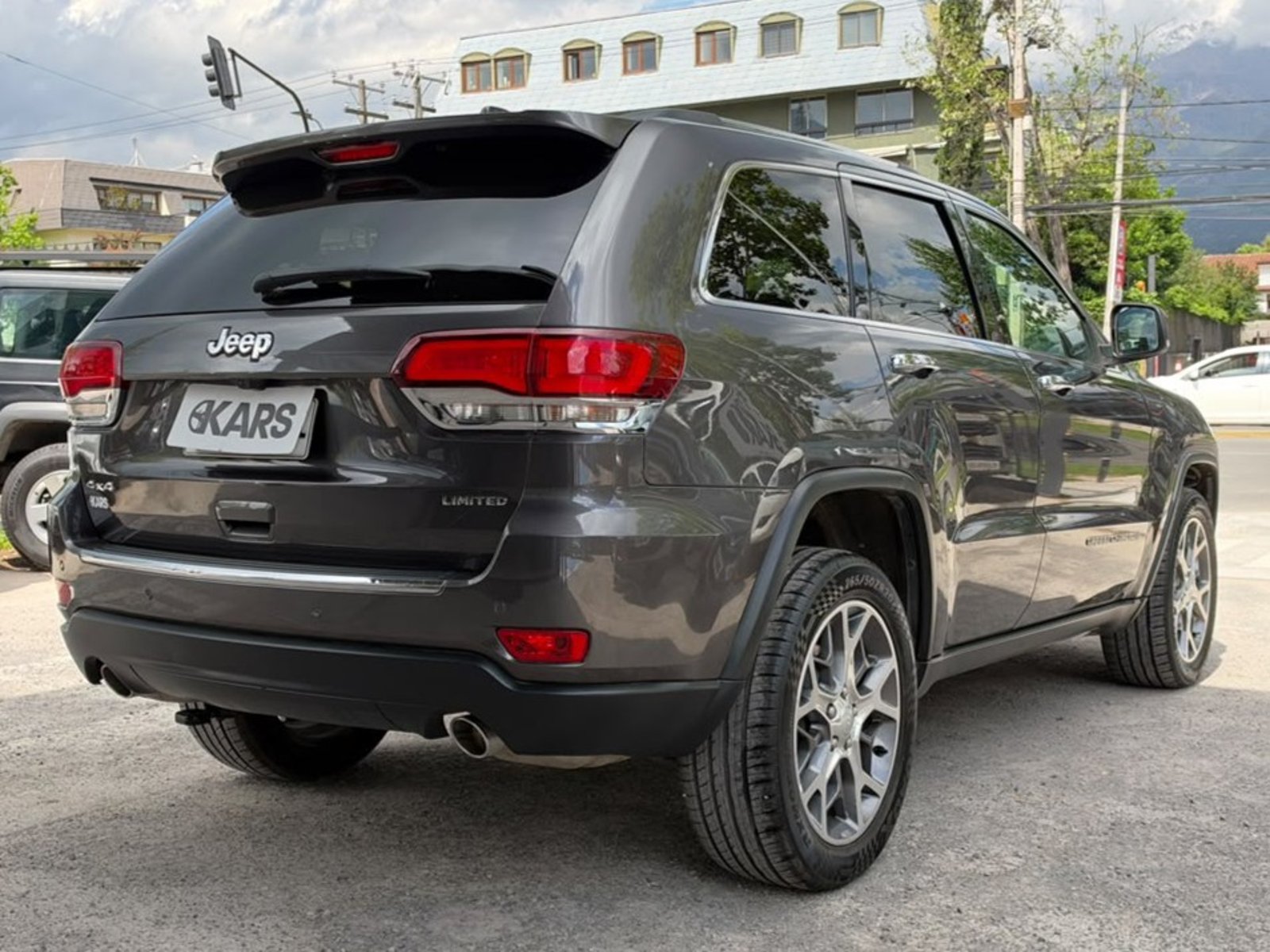 Jeep Grand Cherokee 2022 - Foto 5 de 20