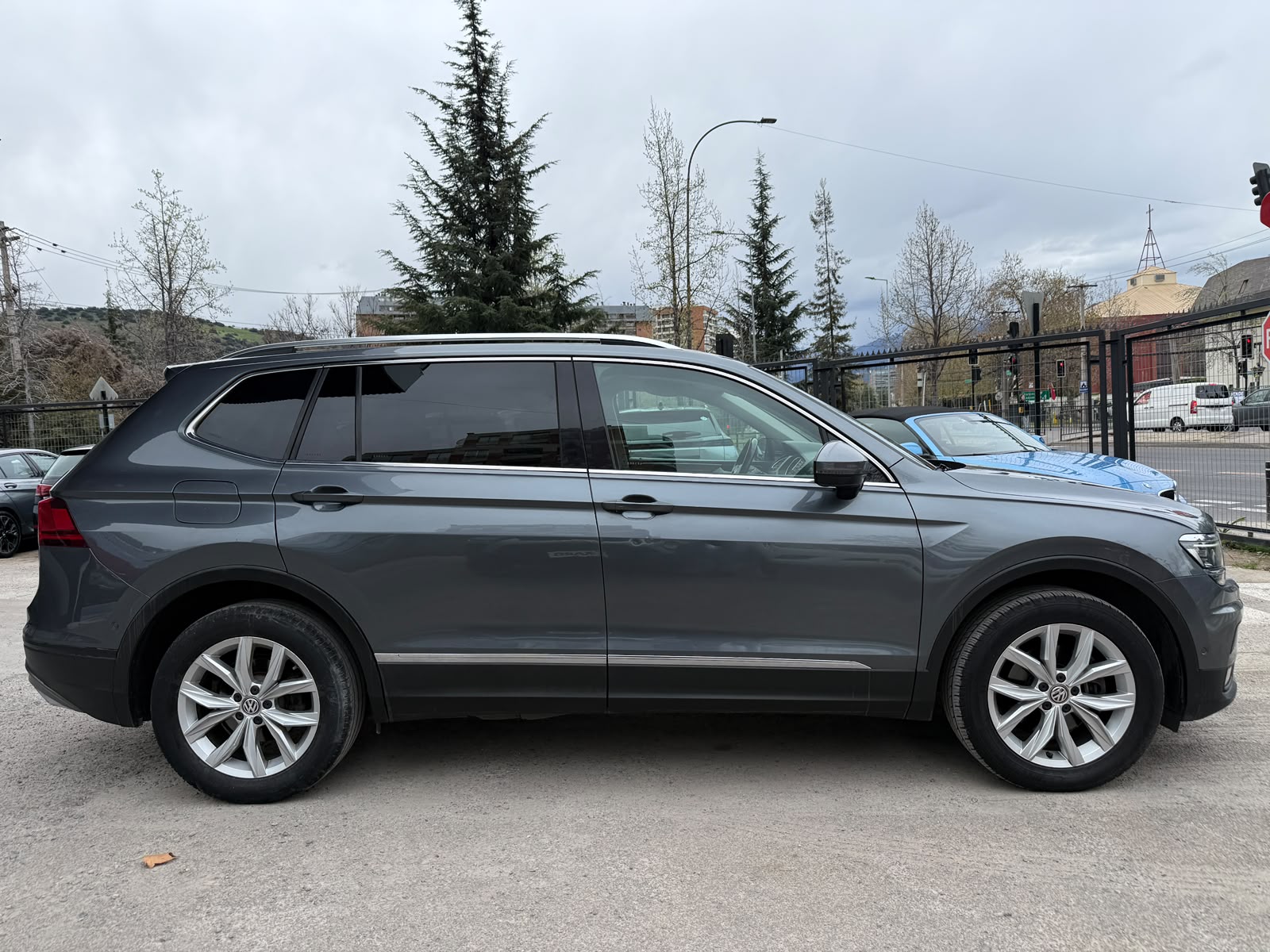Volkswagen Tiguan 2018 - Imagen 4 de 20
