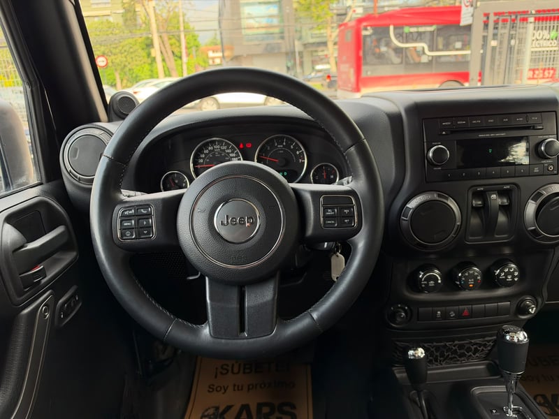 Jeep Wrangler Sport 2014 - Imagen 12 de 20