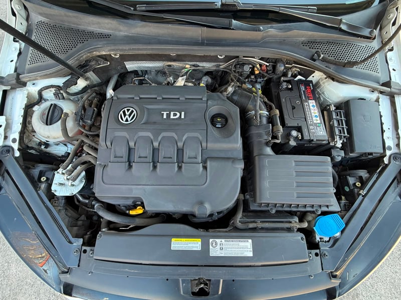 Volkswagen Golf 2017 - Imagen 10 de 20