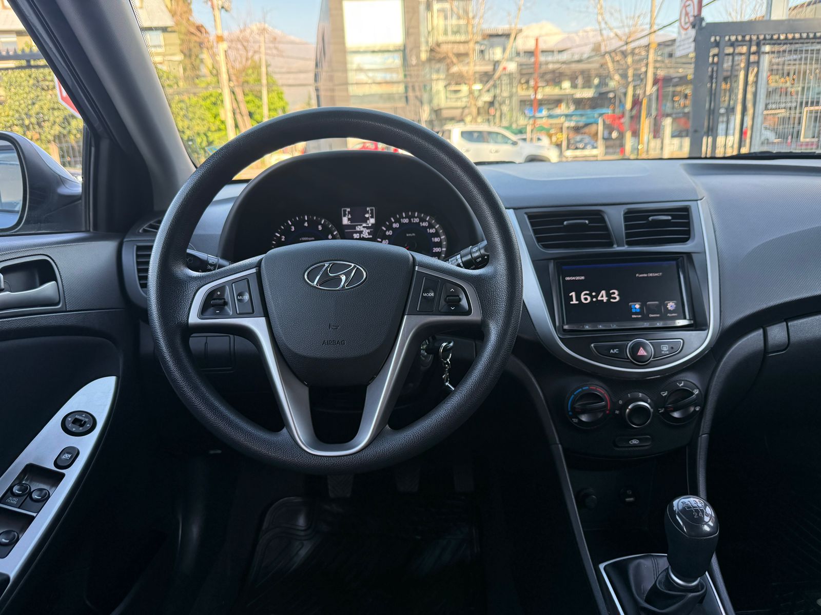 Hyundai Accent 2018 - Imagen 12 de 20