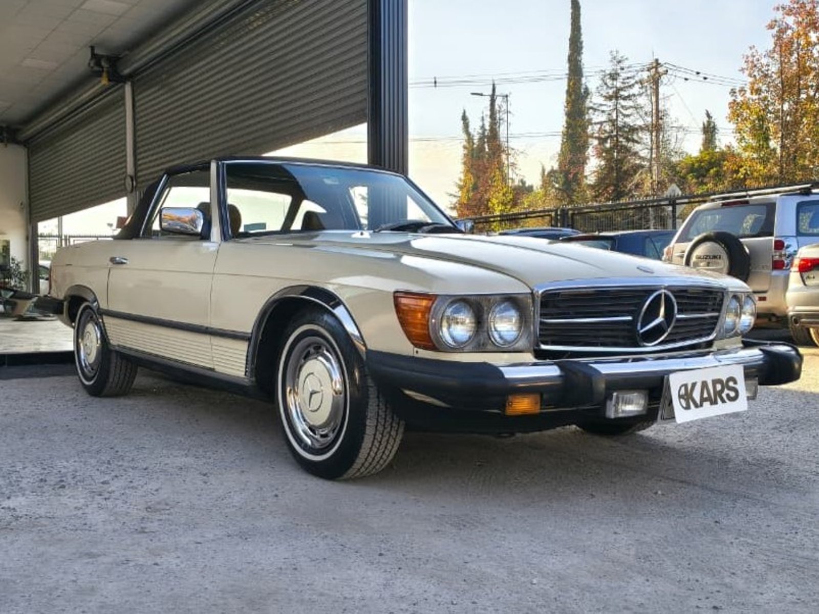Mercedes-Benz 380 SL 1983 - Foto 3 de 19