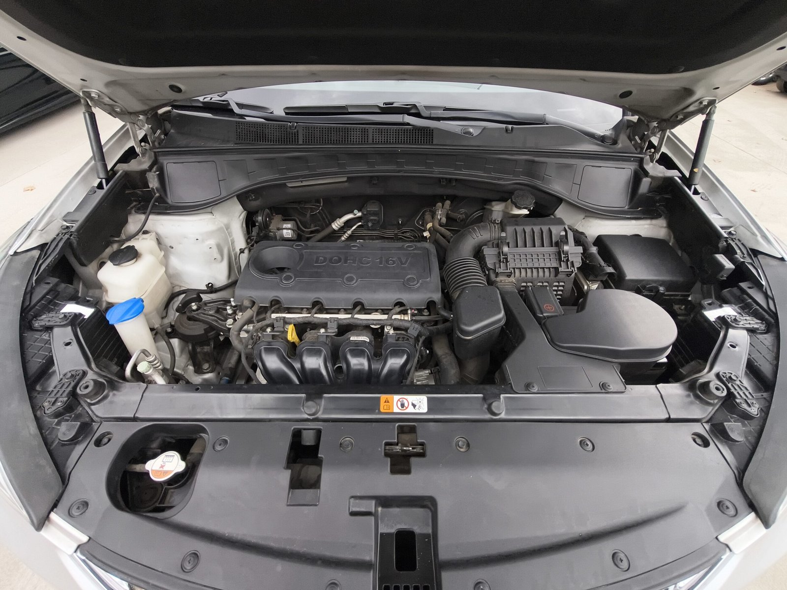 HYUNDAI Santa Fe 1014 - Imagen 10 de 20