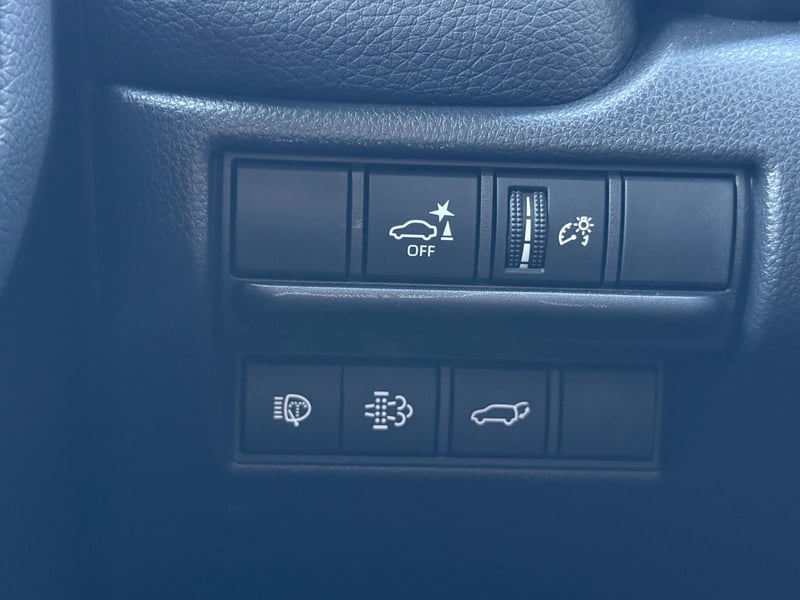 Toyota Land Cruiser Prado 2025 - Imagen 18 de 20