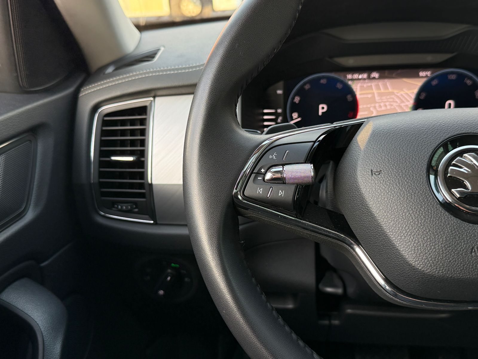 SKODA Kodiak 2025 - Imagen 15 de 20
