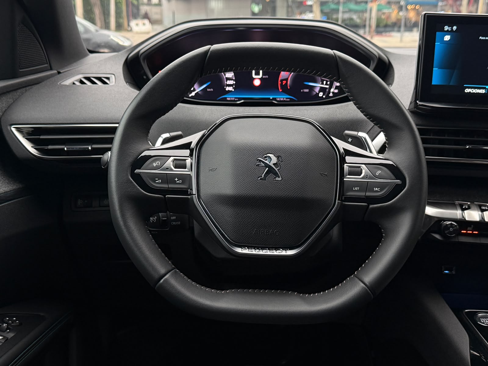 Peugeot 3008 2024 - Imagen 13 de 20