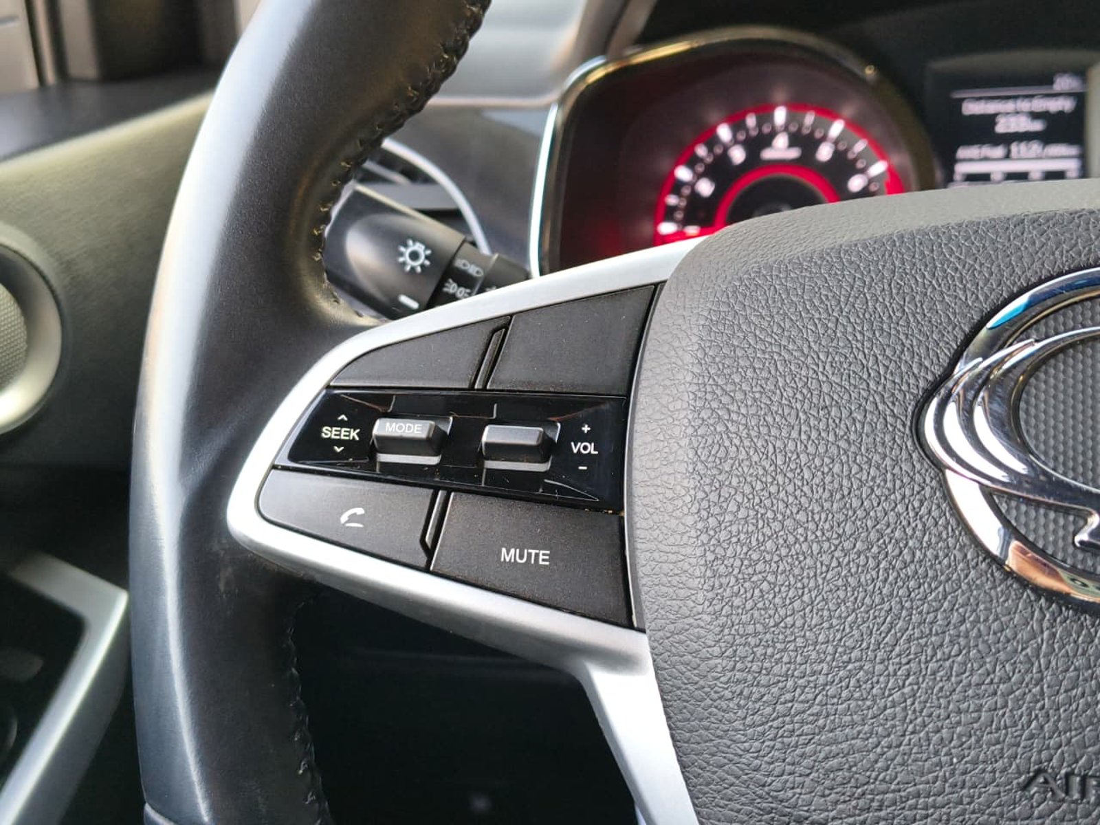 SSANGYONG Korando 2019 - Imagen 14 de 20