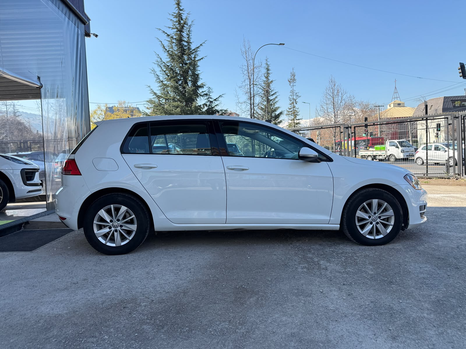 Volkswagen Golf 2017 - Foto 4 de 20
